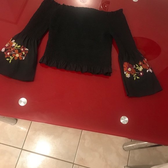 Flower Crop Top - Picture 4 of 5